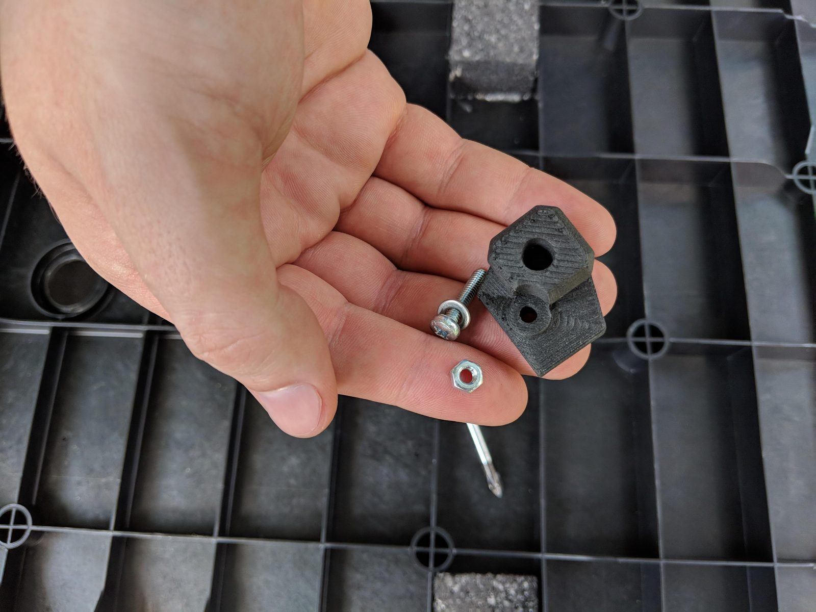 Table adapter hardware — four of each piece